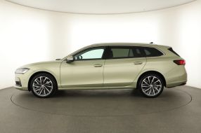 Škoda Superb - 2024