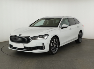 Škoda Superb - 2024