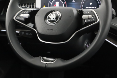 Škoda Superb - 2024