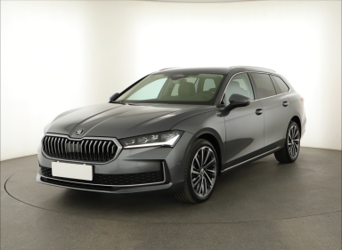 Škoda Superb - 2024
