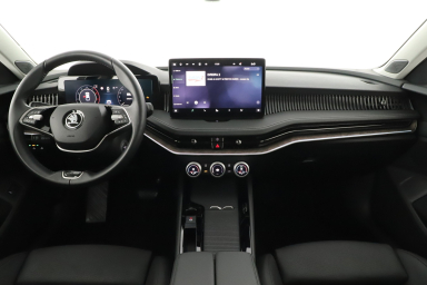 Škoda Superb - 2024