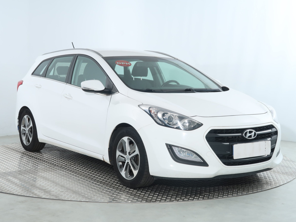 Hyundai i30, 2015, 1.6 GDI, 99kW