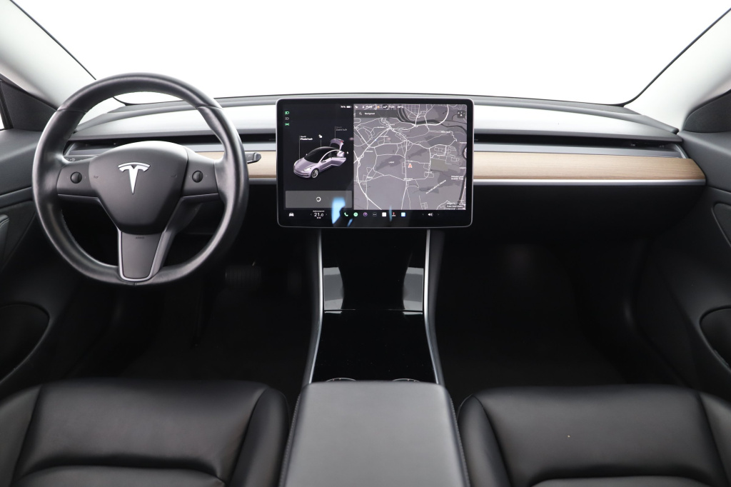 Tesla Model 3 Long Range 4WD 73kWh, 2019, Long Range 4WD 73kWh, 324kW, 4x4