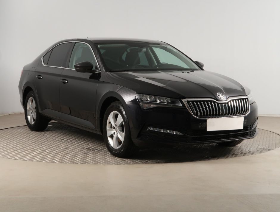 Skoda Superb - 2022