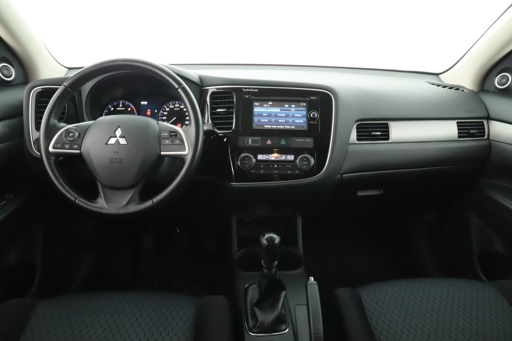 Mitsubishi Outlander, 2013, 2.2 DI-D, 110kW, 4x4