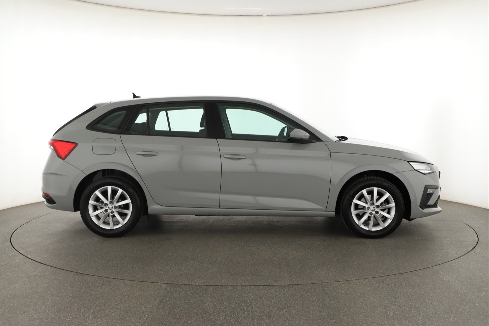 Škoda Scala - 2024