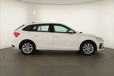 Škoda Scala - 2024