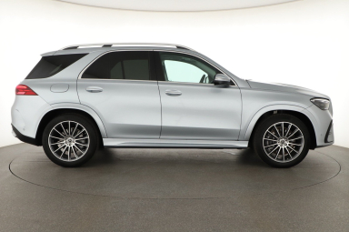 Mercedes-Benz GLE - 2024