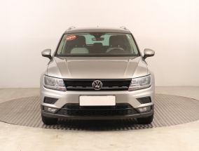 Volkswagen Tiguan - 2019