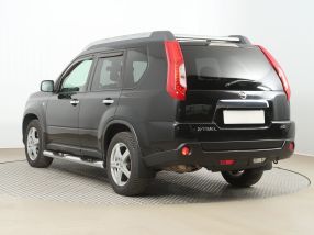 Nissan X-Trail - 2012