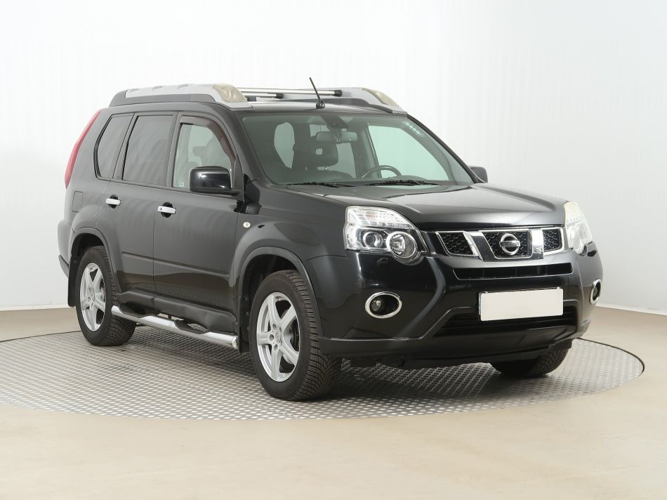 Nissan X-Trail - 2012