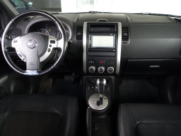 Nissan X-Trail 2012