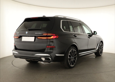 BMW X7 - 2024