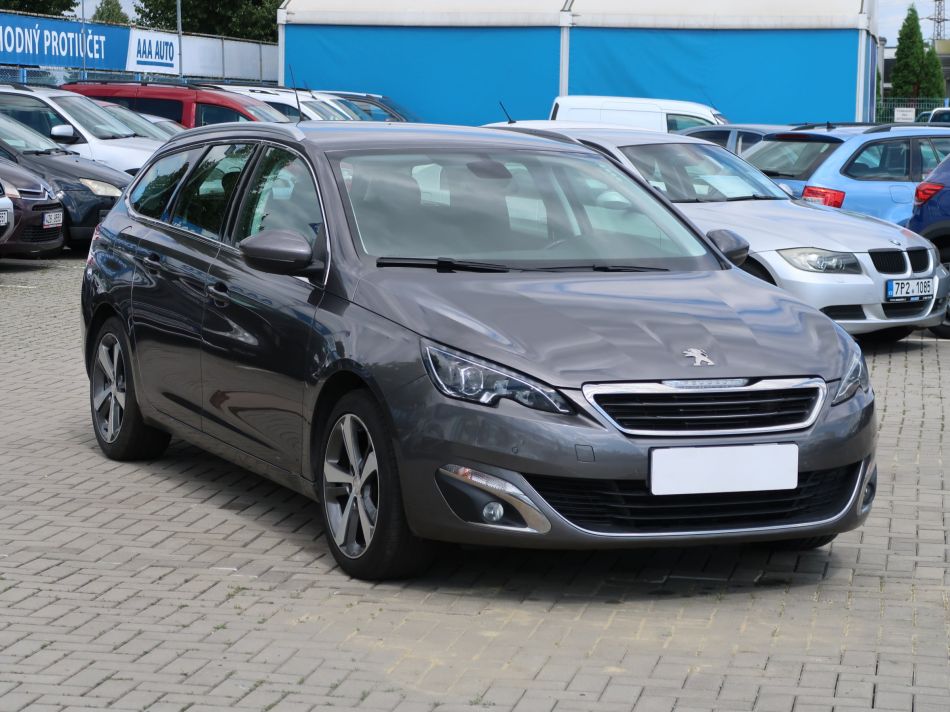 Peugeot 308 - 2016