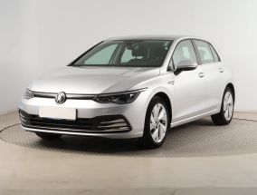 Volkswagen Golf - 2021