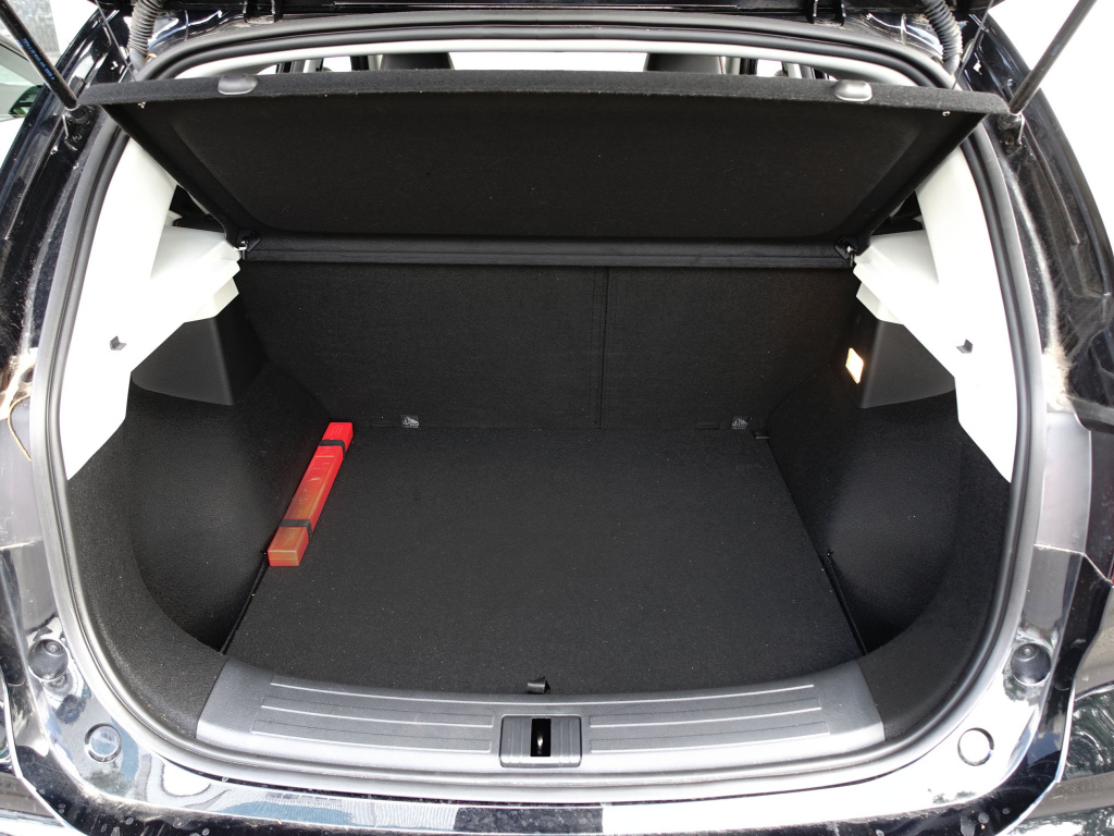 MG ZS SUV