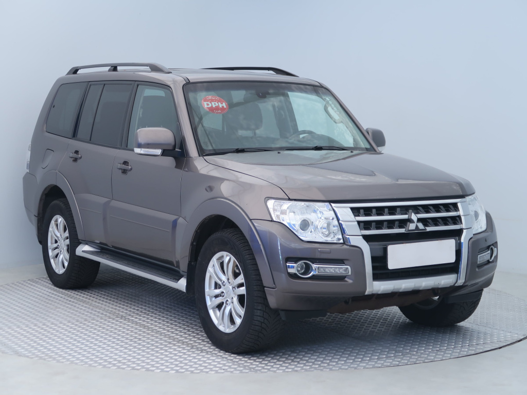 Mitsubishi Pajero, 2016, 3.2 DI-D, 140kW, 4x4