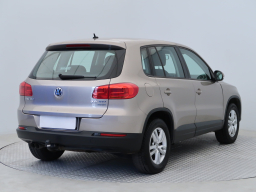 Volkswagen Tiguan 2011