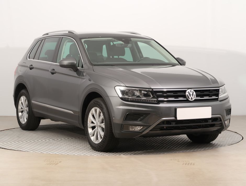 Volkswagen Tiguan - 2018