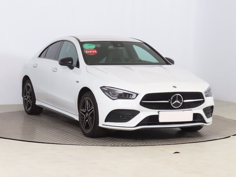 Mercedes-Benz CLA - 2020