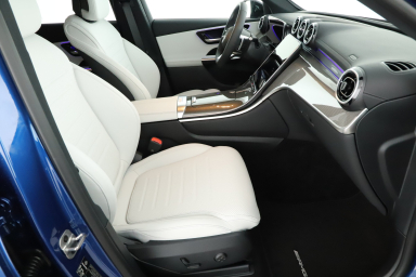 Mercedes-Benz GLC - 2024