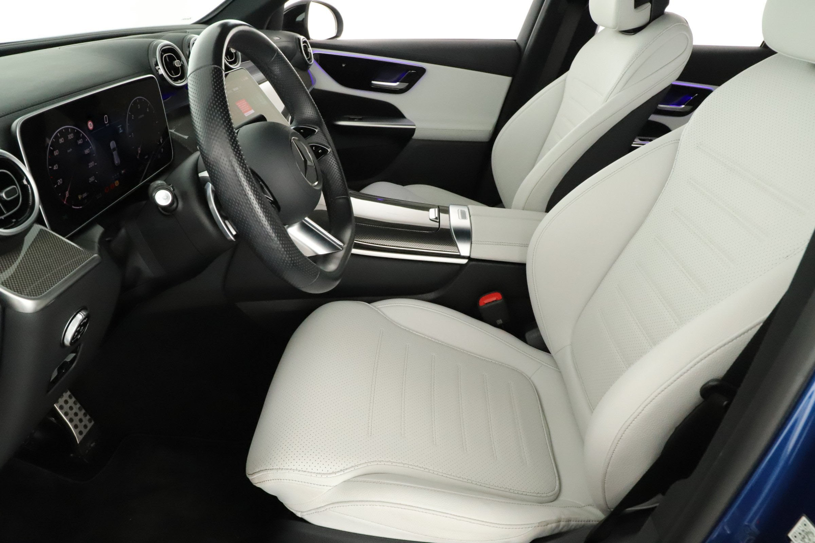 Mercedes-Benz GLC - 2024