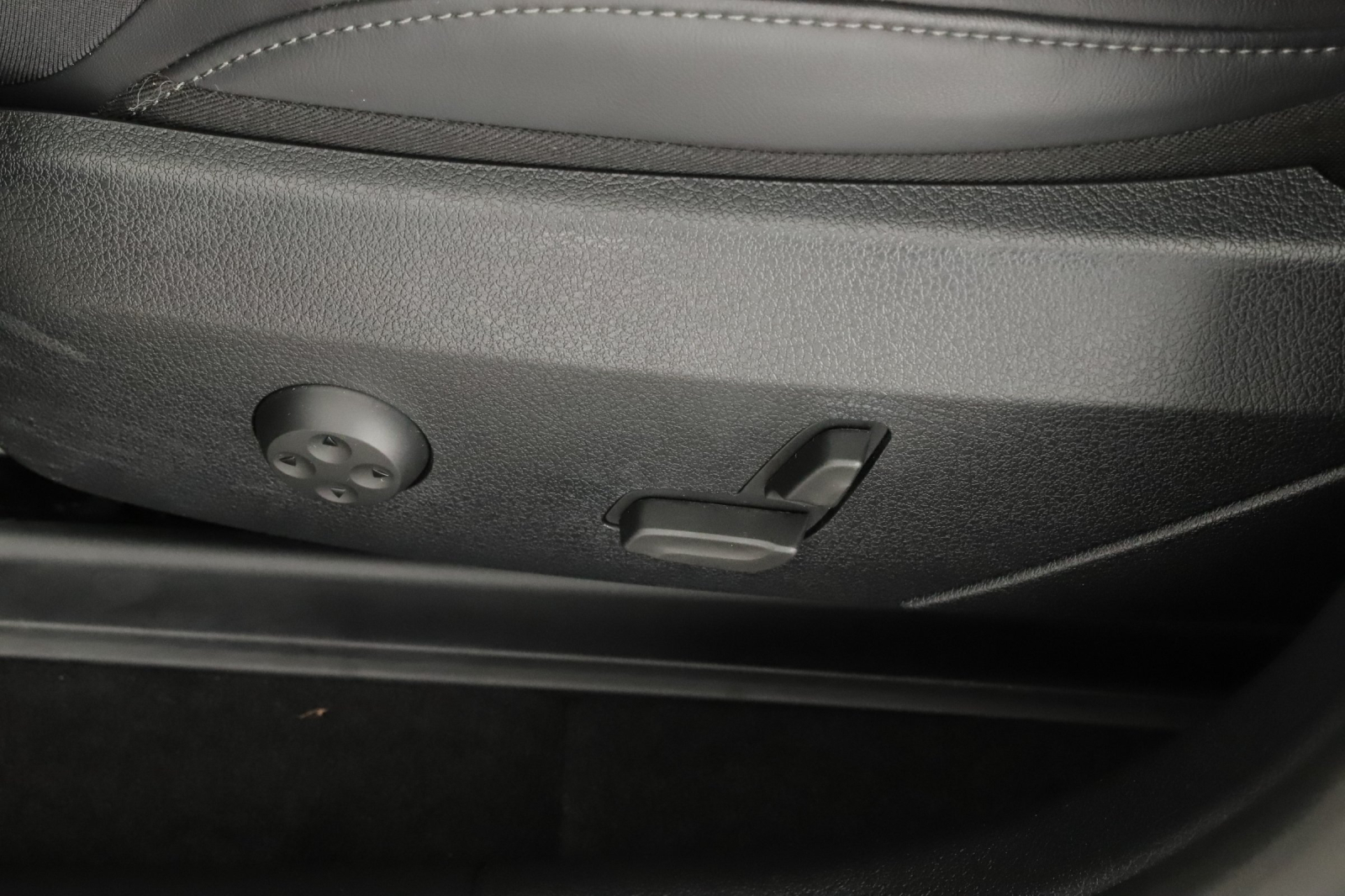 Mercedes-Benz GLC Coupe - 2025