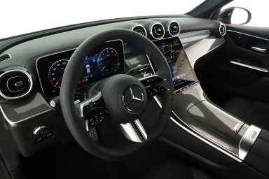 Mercedes-Benz GLC - 2024