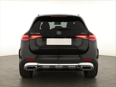 Mercedes-Benz GLC - 2024