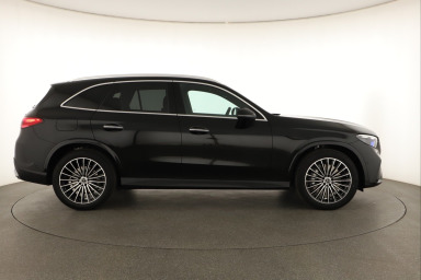 Mercedes-Benz GLC - 2024