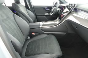 Mercedes-Benz GLC - 2024