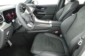 Mercedes-Benz GLC - 2024