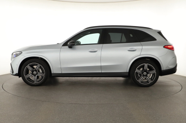 Mercedes-Benz GLC - 2024