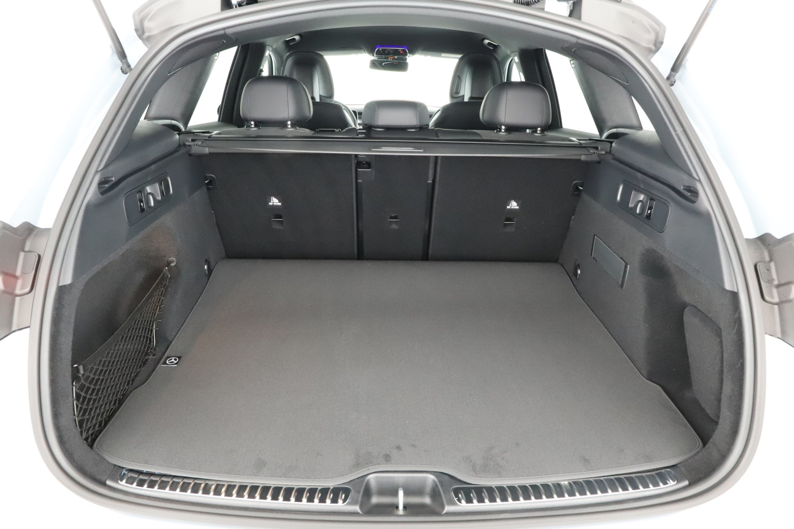 Mercedes-Benz GLC - 2024