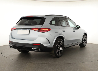 Mercedes-Benz GLC - 2024