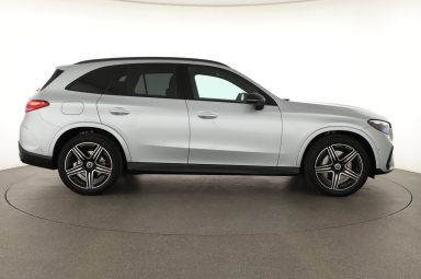 Mercedes-Benz GLC - 2024