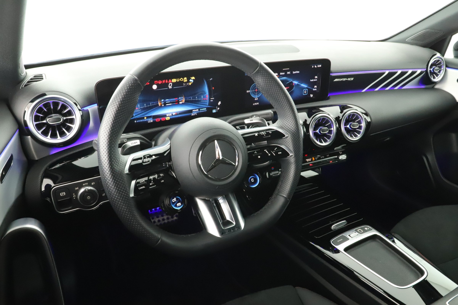 Mercedes-Benz A - 2024