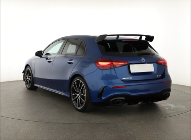 Mercedes-Benz A - 2024
