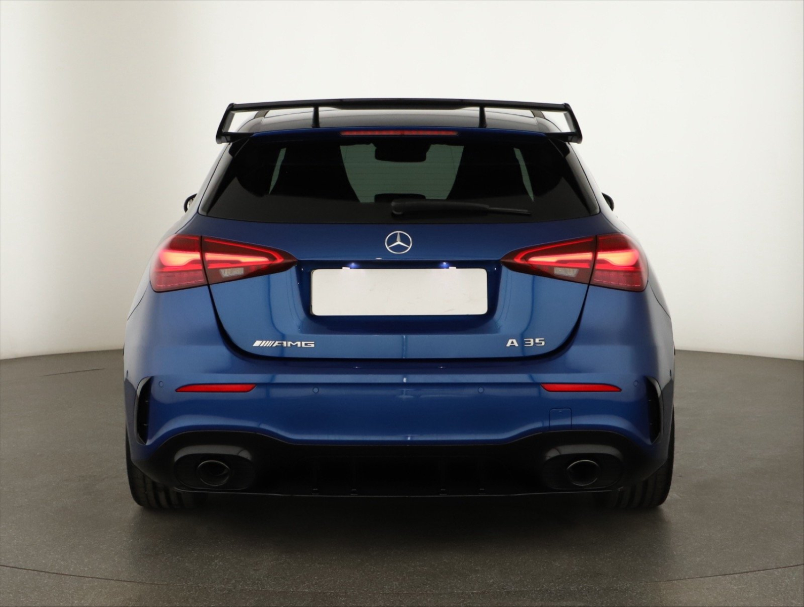 Mercedes-Benz A - 2024