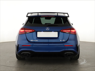 Mercedes-Benz A - 2024