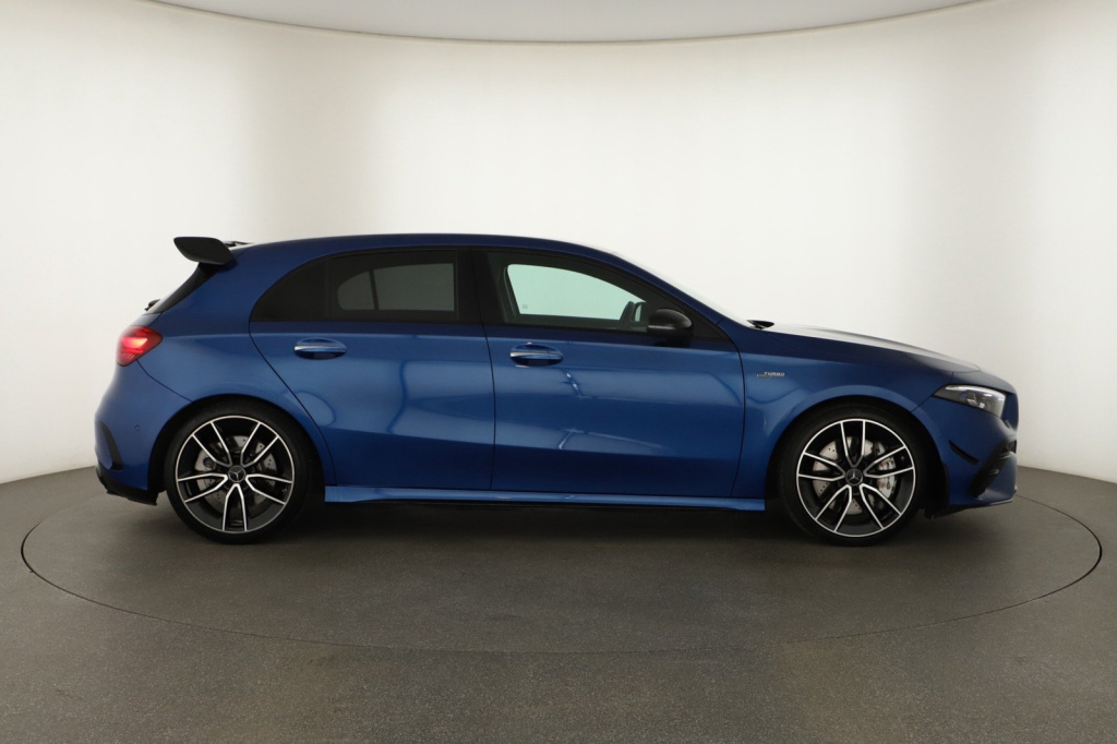 Mercedes-Benz A