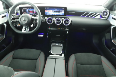 Mercedes-Benz A - 2024