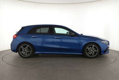Mercedes-Benz A - 2024