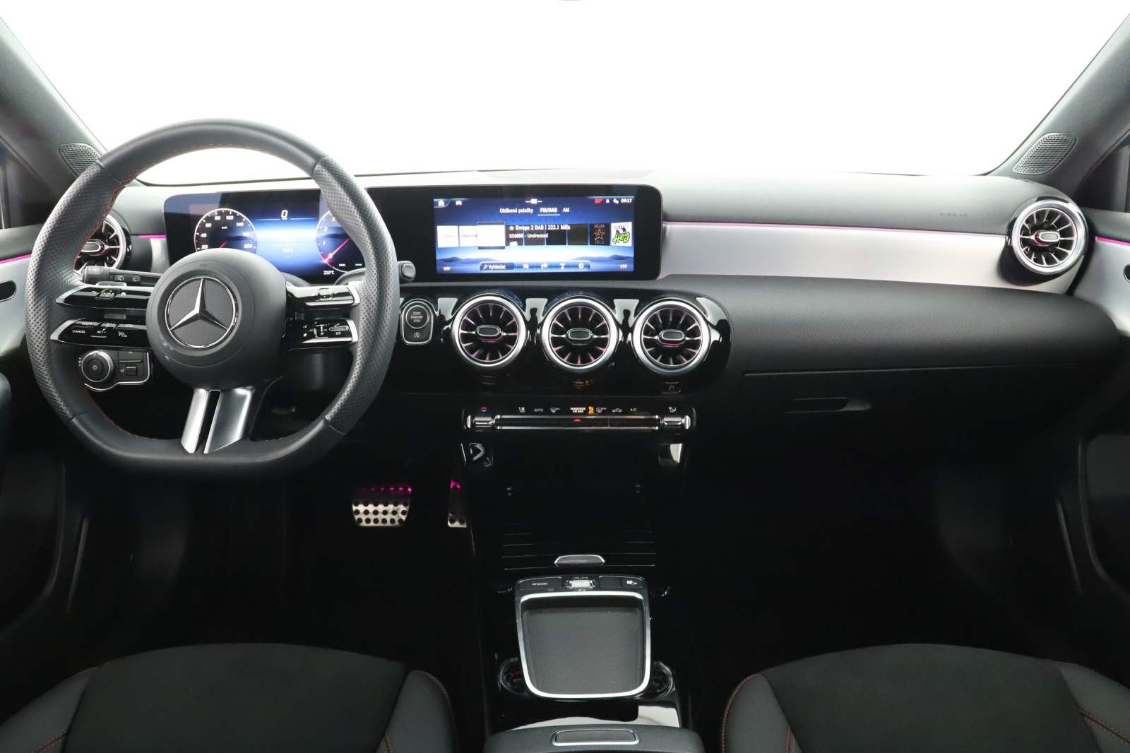 Mercedes-Benz A - 2024
