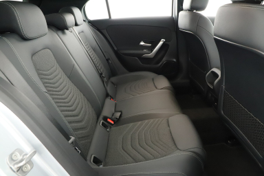 Mercedes-Benz 105 - 2024