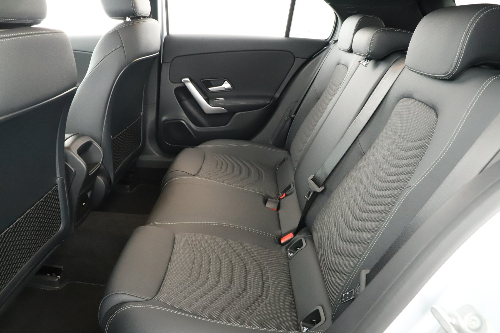 Mercedes-Benz A - 2024