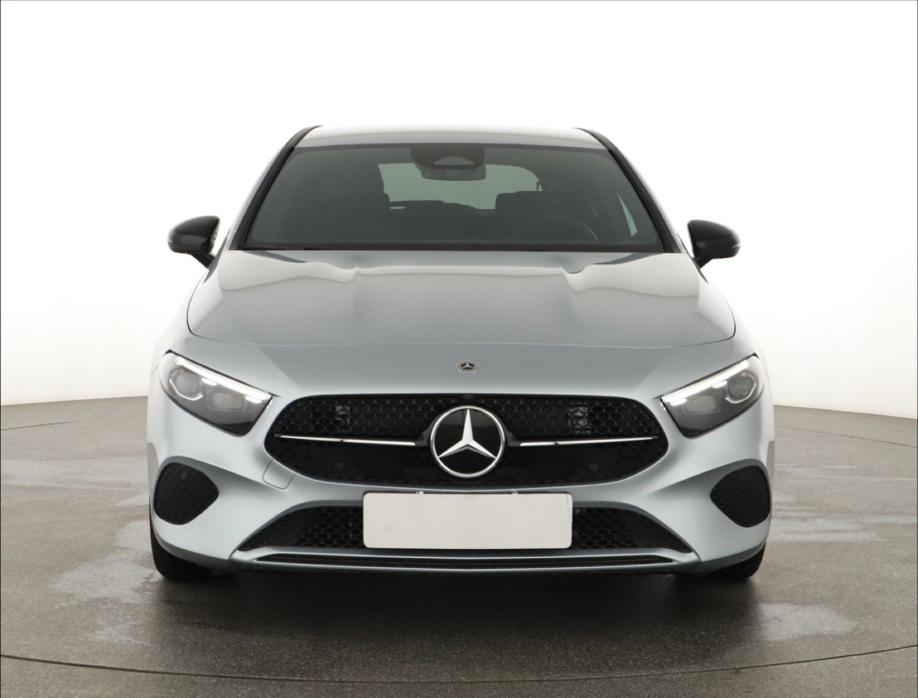 Mercedes-Benz A