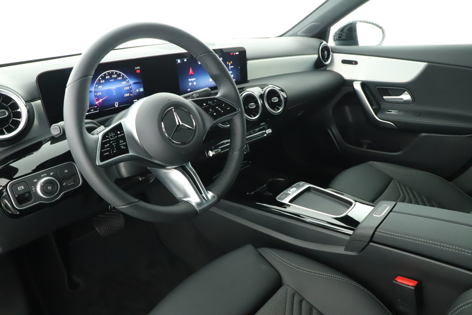 Mercedes-Benz A - 2024