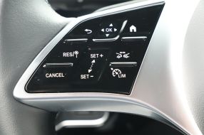 Mercedes-Benz A - 2024