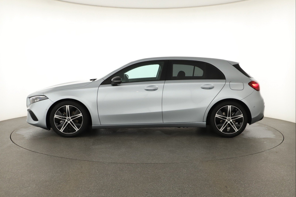 Mercedes-Benz A